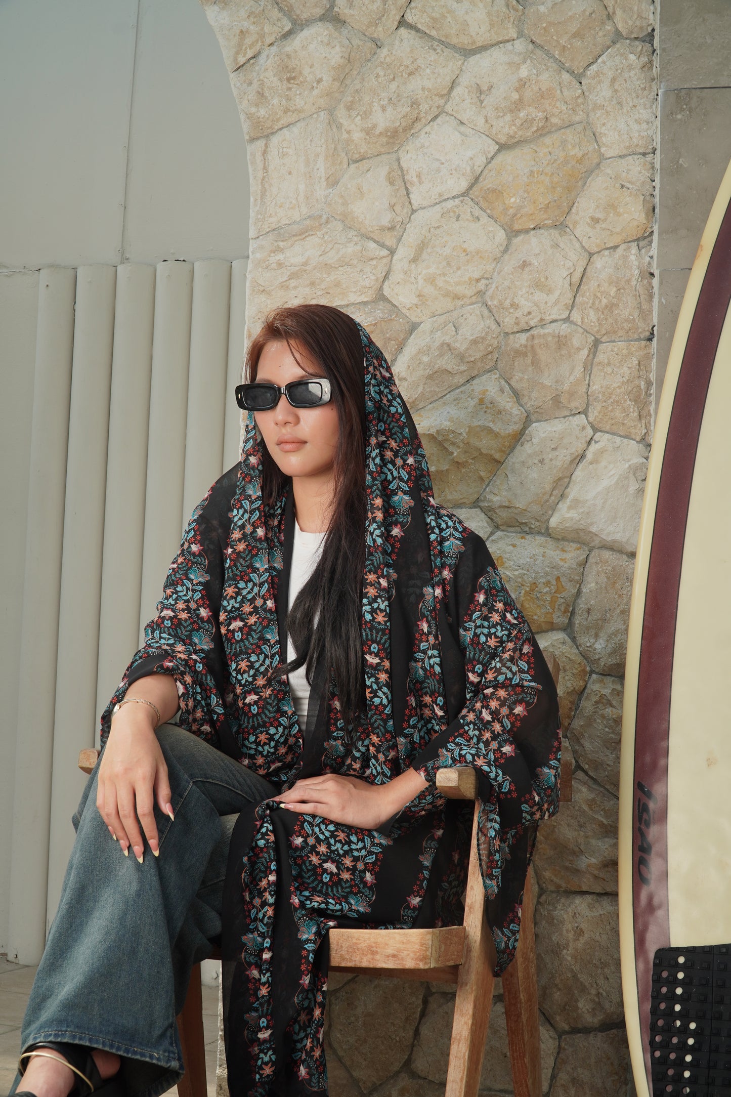 Noan Black Printed Abaya
